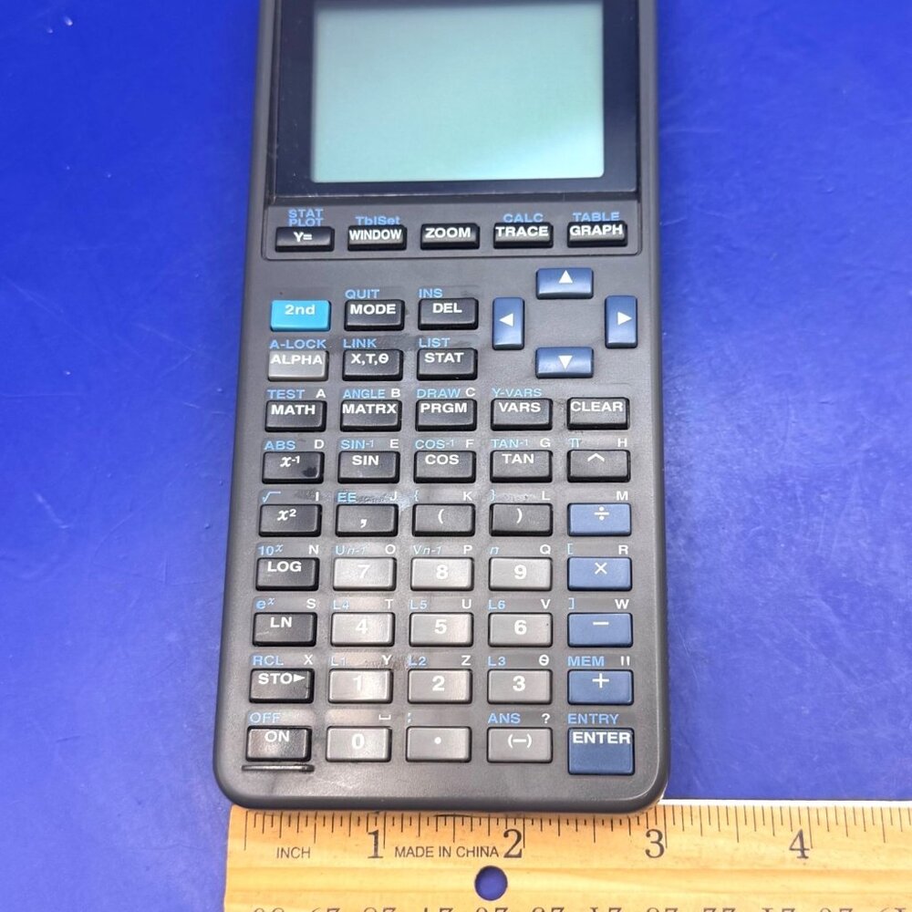 Texas Instruments TI‑82 Graphing Calculator Link Cable Tested 1991 Scratch READ! - Picture 12 of 15